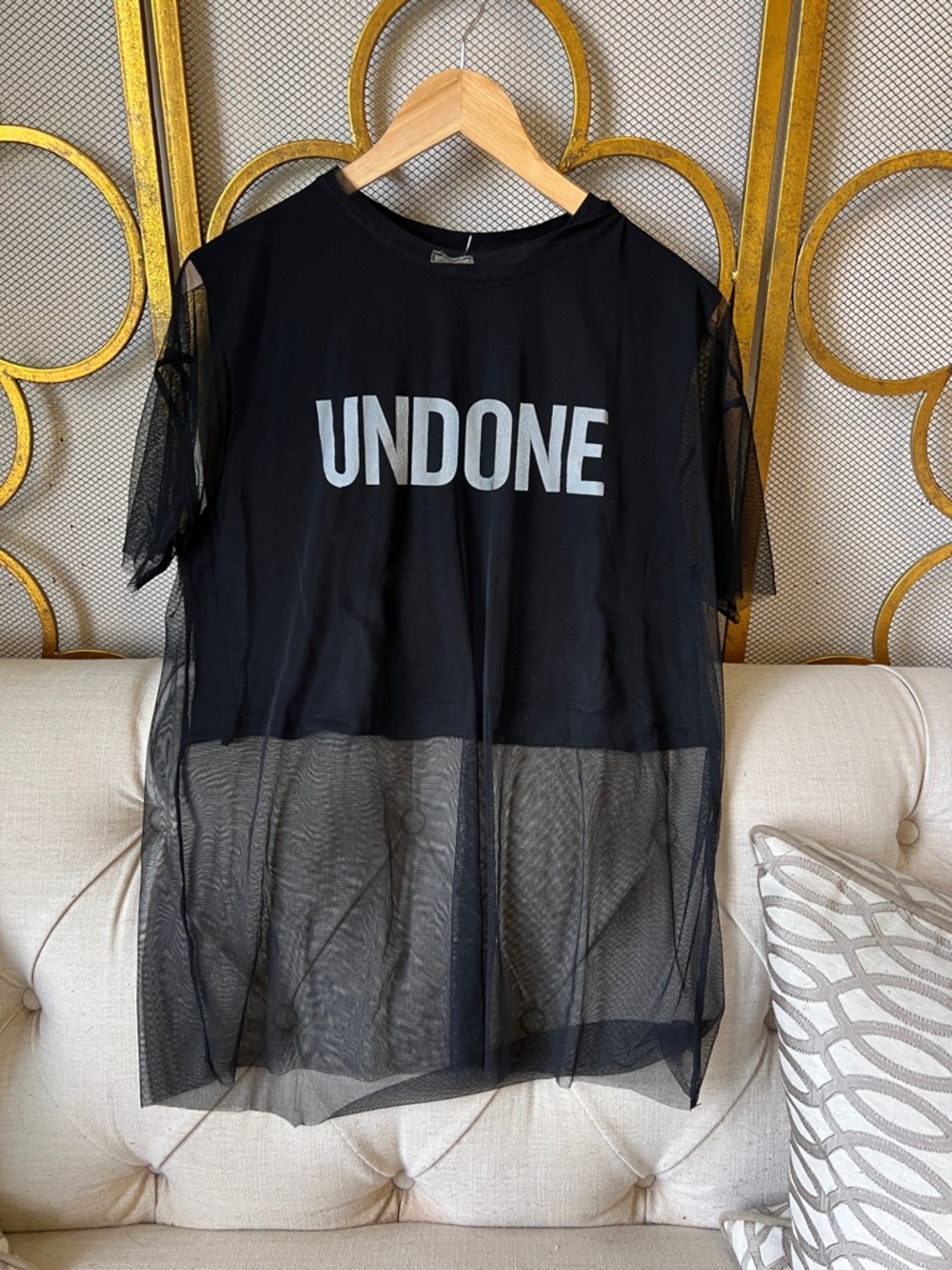 UNDONE Black Sheer-Overlay Short Sleeve Tee